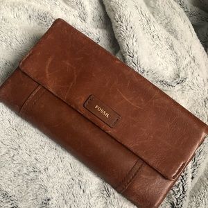 Jori Flap Clutch/Wallet - Fossil - Brown Leather